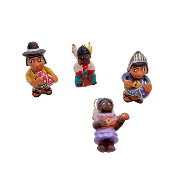 Peruvian clay ornaments figurines - Picture 3 of 3